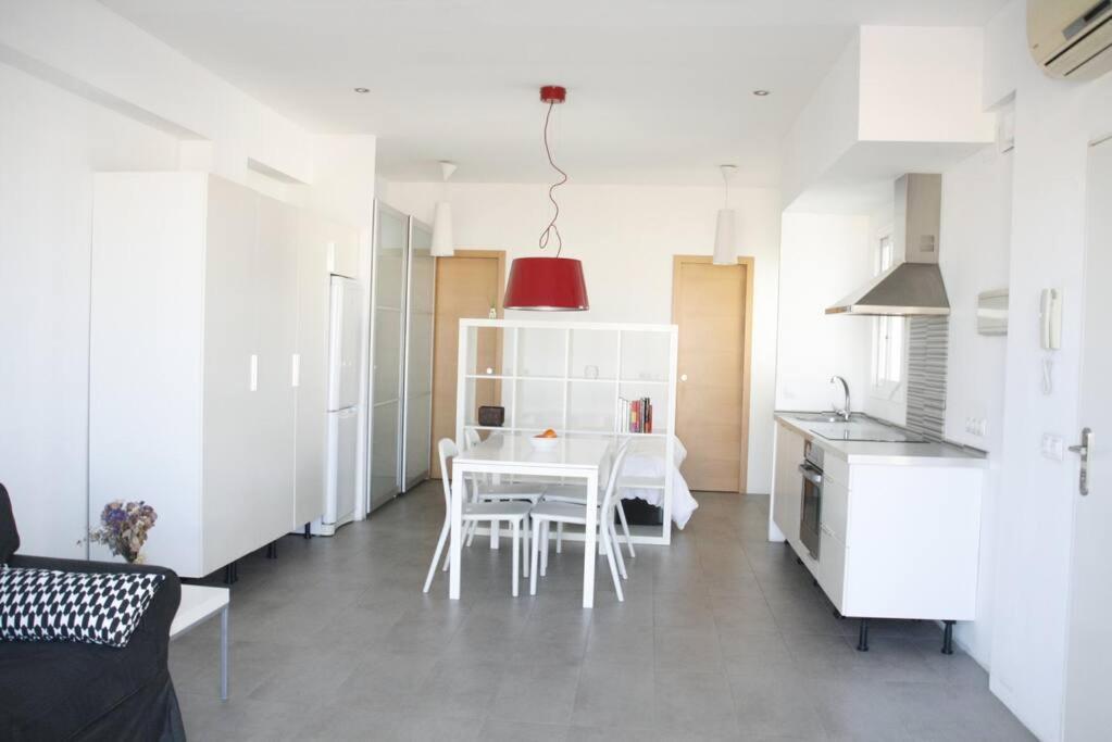 Cosy Apt Terrace In Downtown Apartment Valencia Exterior photo